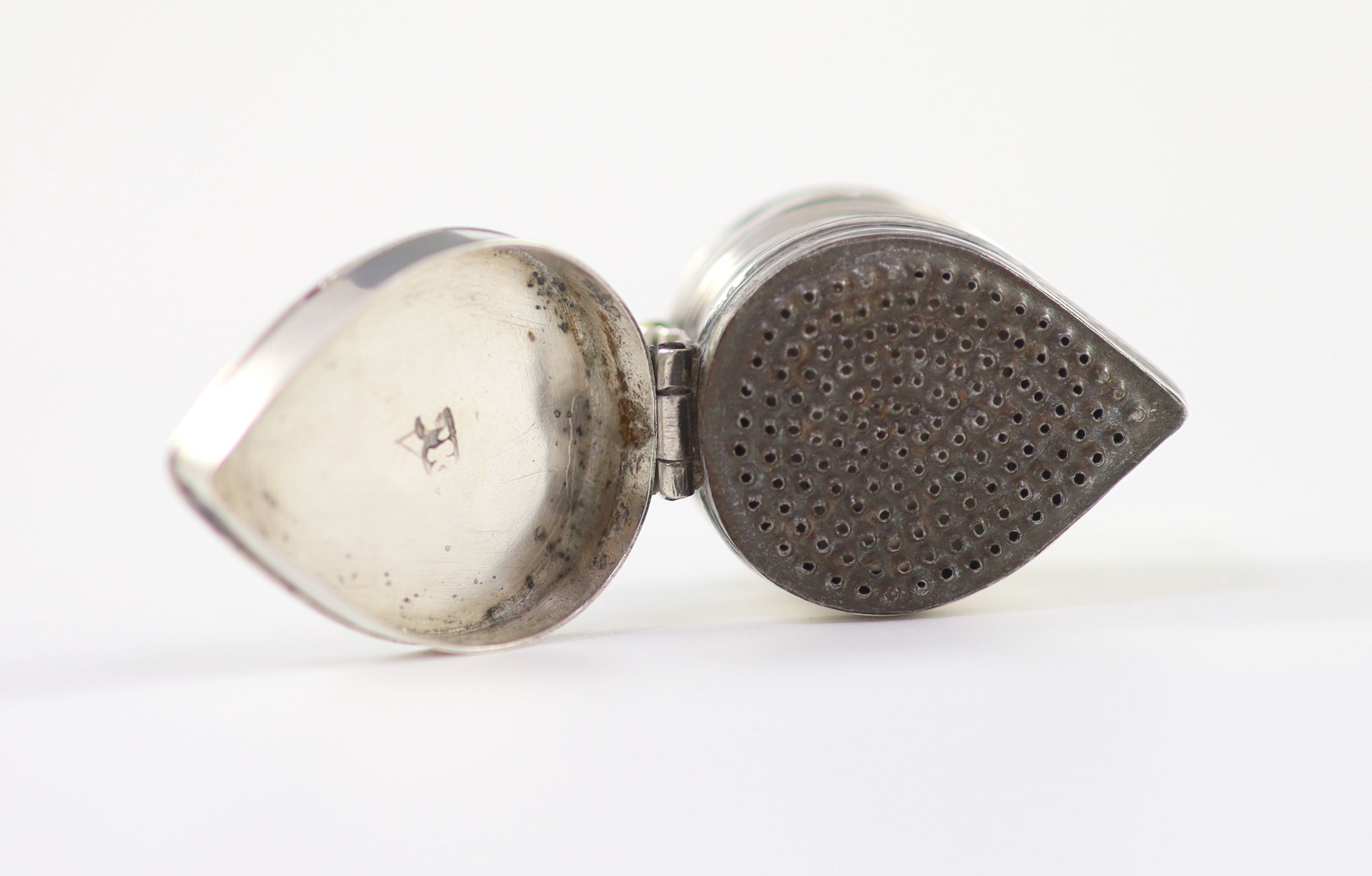 A late 17th/early 18th century pear shaped nutmeg grater, maker's mark ?K only